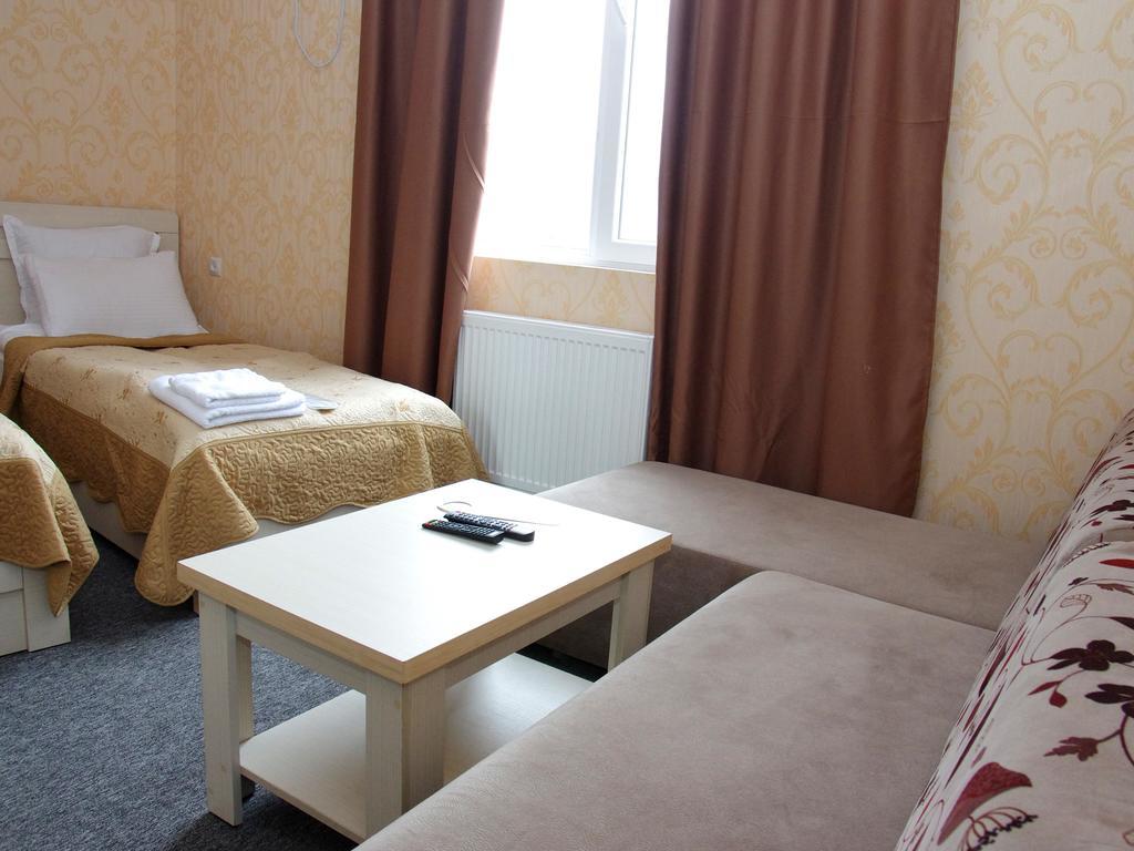 King Edward Hotel Τυφλίδα Δωμάτιο φωτογραφία